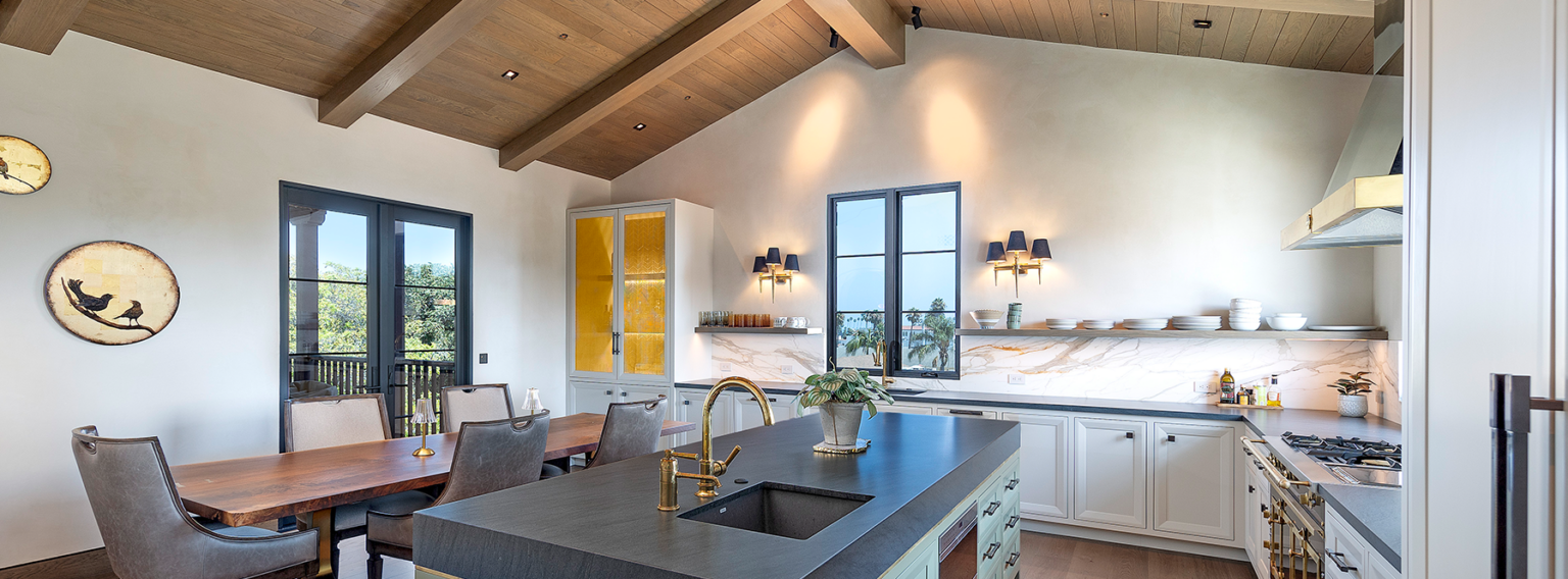 beach-view-luxury-condo-kitchen-crop